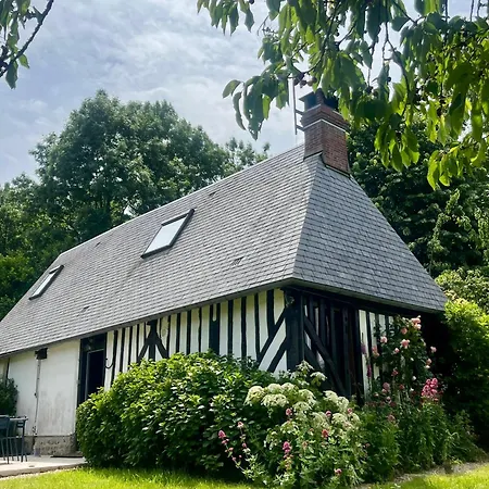 La Charterie Hébergement de vacances Saint-Aubin-de-Scellon